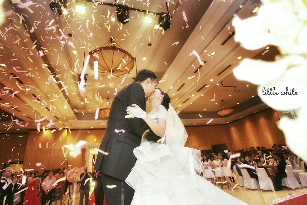 Wedding Kiss